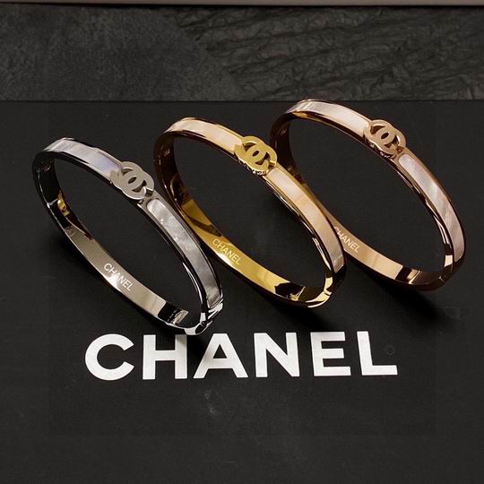 Chanel bracelet 11lyh111